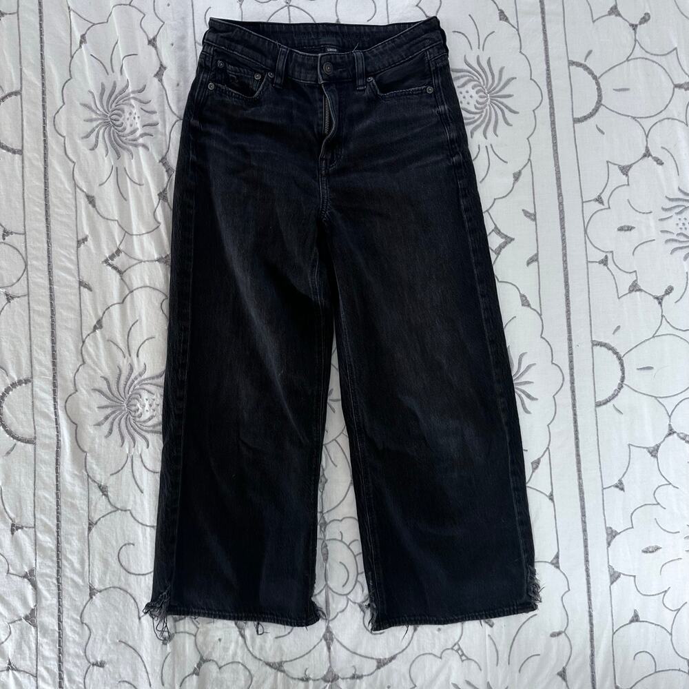 American Eagle Black Strigid Straight Leg Jeans Size 2 Short